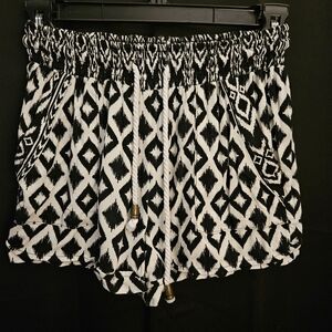 Rue 21 shorts